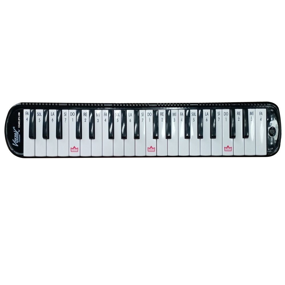 vz-mel37k-1-bk-sin-fondo-web.jpg VZ-MEL37K-1/BK MELODICA 37 TECLAS C/ESTUCHE DE LONA, MANGUERA Y BOQUILLA – NEGRO «VOZZEX» - Imagen 1